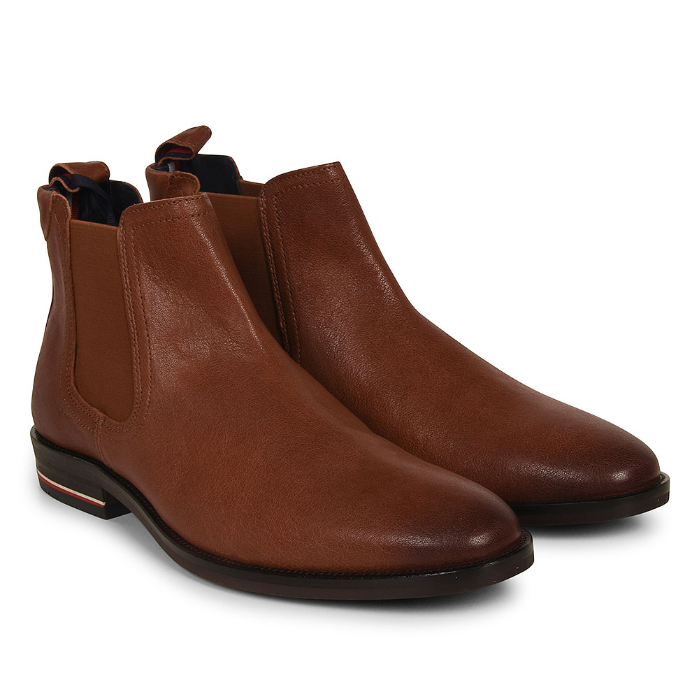 Signature Leather Chelsea Boot in Tan