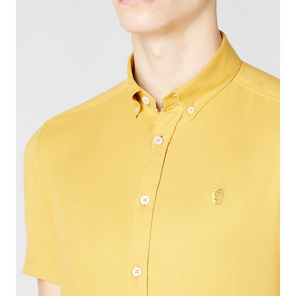 Slim Aston Short Sleeve Shirt in Yellow