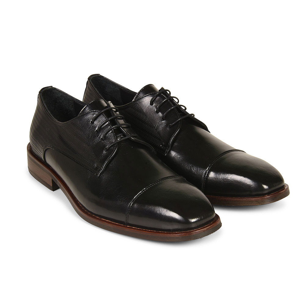 Henry Formal Shoe in Black