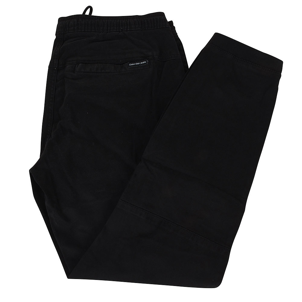 Skinny Fit Cargo Pants in Black