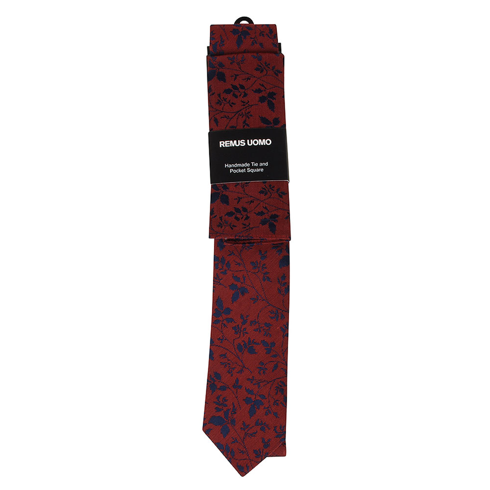 Tie and Pocket Square Set in Red