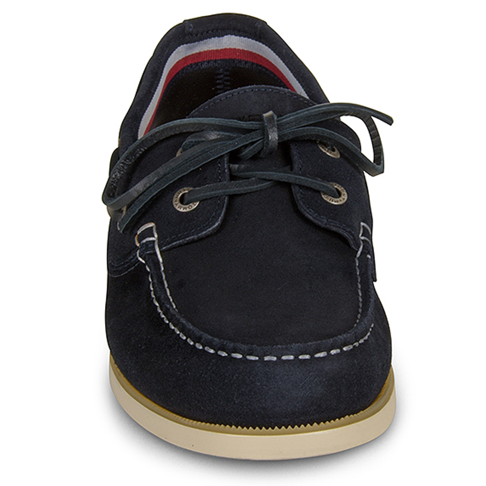 Classic Boat Shoe in Navy
